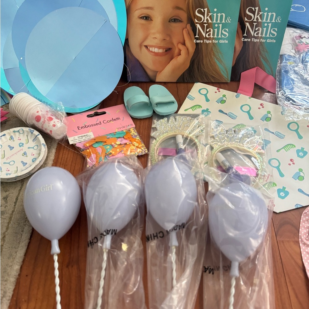 Retired and Rare American Girl Spa Party Kit for 8 girls